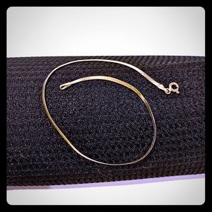 14k Yellow Gold Herringbone Bracelet.